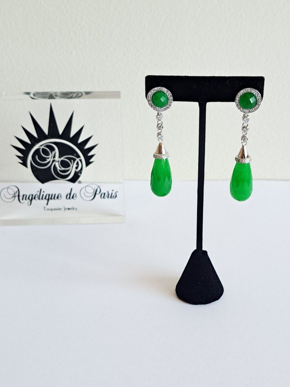 New Angelique de Paris Green Jade Silver Dangle Earrings